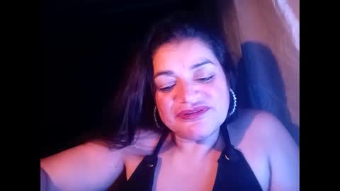 Snapshot of sexy_camy chatting on 03.11.25 Camy Yamy online show from 03.11.25