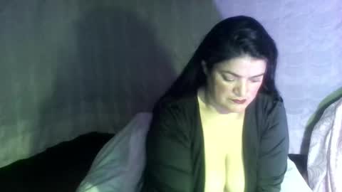 Snapshot of sexy_camy chatting on 09.22.25 Camy Yamy online show from 09.22.25