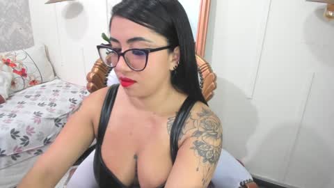  C R I S T A L  online show from 12.09.24