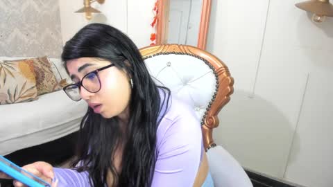  C R I S T A L  online show from 01.25.25