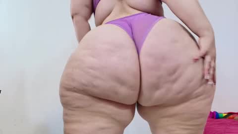 karla           instagram  online show from 02.27.25