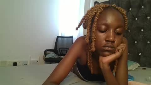 Snapshot of sexy_ebony_nica chatting on 01.24.25 sexy_ebony_nica online show from 01.24.25