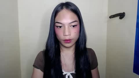 lovelyfebe  online show from 09.17.25