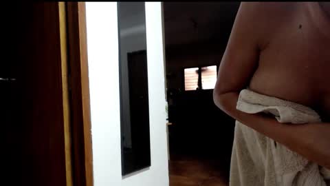 Sexy Ginuin Couple online show from 03.28.26