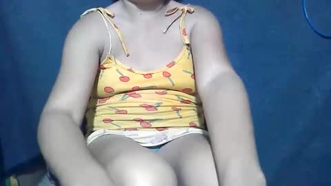 Snapshot of sexy_kimmykim chatting on 09.21.25 sexy_kimmykim online show from 09.21.25