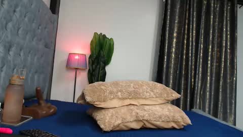 larisa online show from 12.17.25