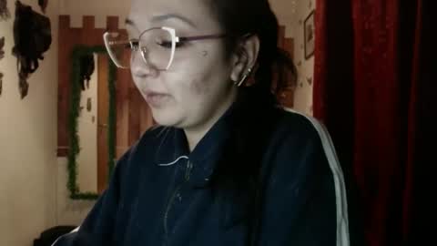 sexy lolas online show from 12.02.24