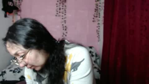 sexy lolas online show from 02.22.25