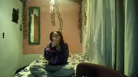 sexy lolas online show from 02.17.26