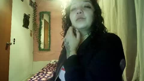 Snapshot of sexy_lolas chatting on 07.11.26 sexy lolas online show from 07.11.26