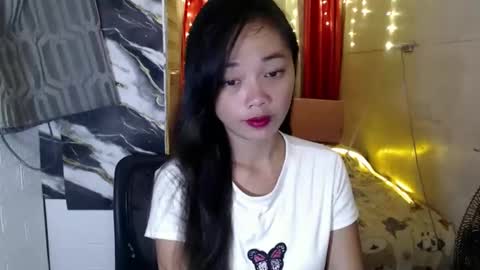 Snapshot of sexy_maria13 chatting on 01.04.25 mariamitch online show from 01.04.25