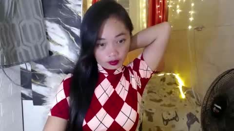 Snapshot of sexy_maria13 chatting on 01.06.25 mariamitch online show from 01.06.25