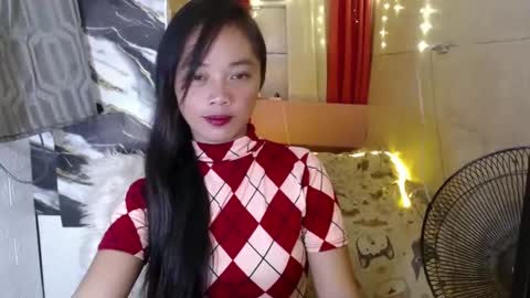 Snapshot of sexy_maria13 chatting on 01.06.25 mariamitch online show from 01.06.25