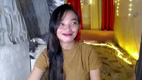 Snapshot of sexy_maria13 chatting on 01.22.25 mariamitch online show from 01.22.25