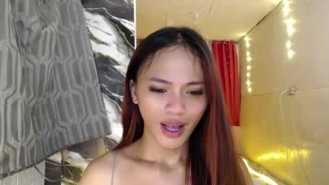 Snapshot of sexy_maria13 chatting on 02.03.25 mariamitch online show from 02.03.25