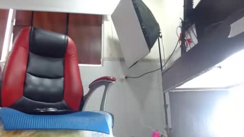 MARIPOSA online show from 10.03.25