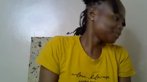 Molyne online show from 03.08.26