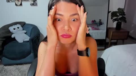 Snapshot of sexy_natty chatting on 02.04.25 sexy nattaly online show from 02.04.25