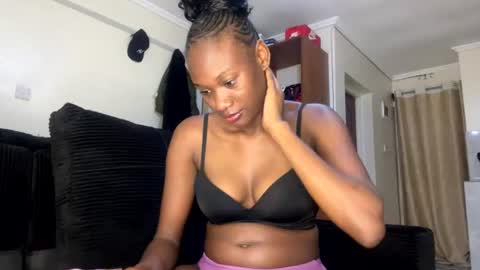 Snapshot of sexy_nyla chatting on 07.26.26 Nyla online show from 07.26.26