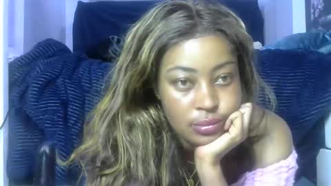 sexy pigeon online show from 04.10.26