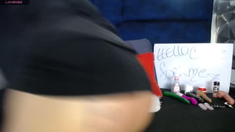 karoline online show from 02.24.26