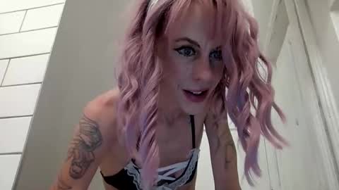 sexy scarlett cinnamon online show from 11.18.25