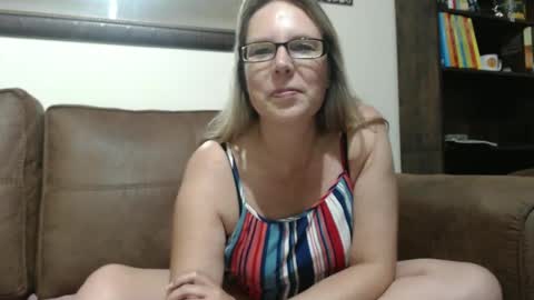 Nastassia... but you can call me Stassi for short. online show from 01.26.25