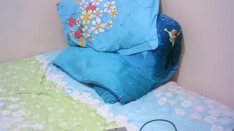 Snapshot of sexy_tiffah33 chatting on 10.28.25 Tiffah online show from 10.28.25