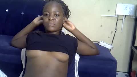 sexy_tits66 online show from 03.12.26