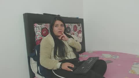sexyandhorny2024 online show from 12.27.24