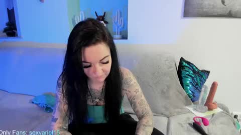 SexyAriel15 online show from 03.10.25