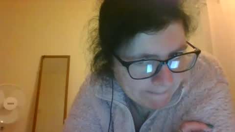 sexymilfy online show from 12.17.25