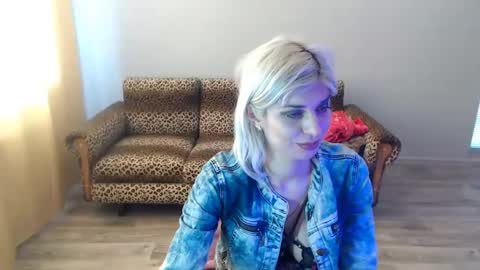 sexybeatriice online show from 02.21.25