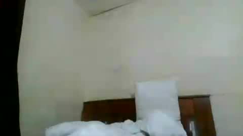 Snapshot of sexybeb25 chatting on 08.04.26 yvonne online show from 08.04.26