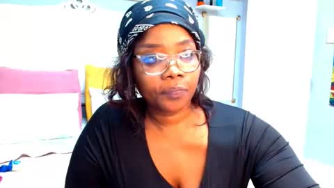 SexyBigBootyxxx online show from 03.08.26