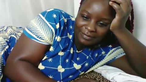 Snapshot of sexyblackgal10 chatting on 09.29.25 sexyblackgal10 online show from 09.29.25