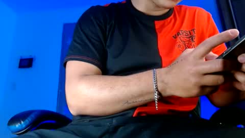 Snapshot of sexyboy_bigclit chatting on 06.09.26 Iker online show from 06.09.26