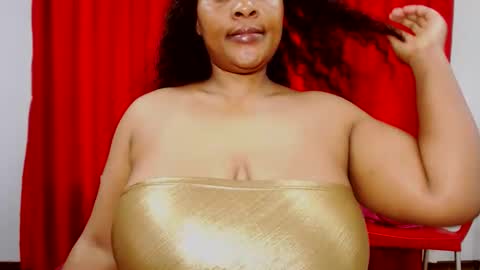 sexybustyboobs online show from 09.18.25