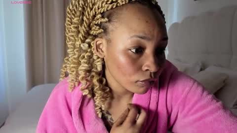 Snapshot of sexycabdy chatting on 10.17.25 sexycabdy online show from 10.17.25