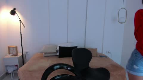 chanell and yina online show from 01.16.25