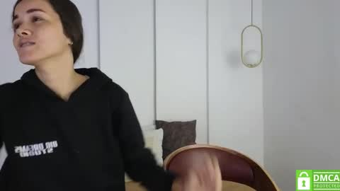 chanell and yina online show from 09.28.25