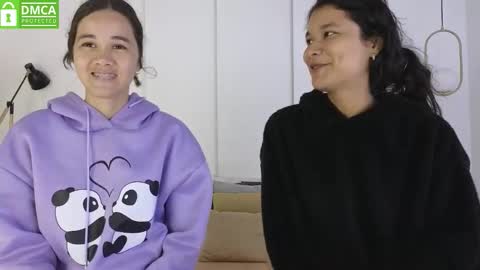 Snapshot of sexychanell_18 chatting on 03.27.26 chanell and yina online show from 03.27.26
