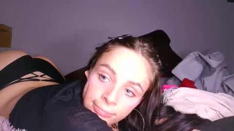 Snapshot of sexychas28 chatting on 04.16.26 Chasity online show from 04.16.26