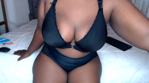 Snapshot of sexychocco_ chatting on 07.31.26 sexychocco online show from 07.31.26