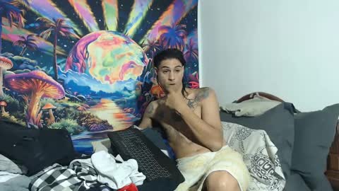 Snapshot of sexydarkhunter2 chatting on 09.29.25 Mike online show from 09.29.25