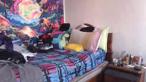 Mike online show from 12.16.25