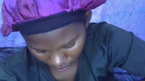 Snapshot of sexydoll002 chatting on 10.23.25 sexydoll002 online show from 10.23.25