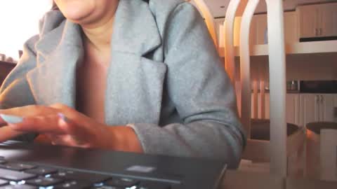 Snapshot of sexydomina chatting on 12.07.24 sexylady online show from 12.07.24