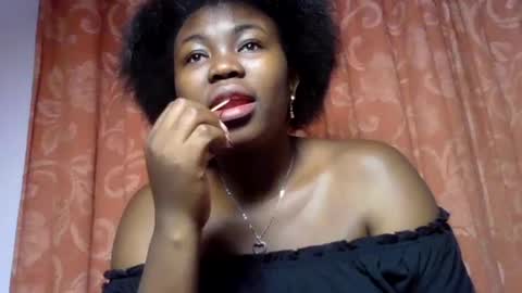 Snapshot of sexyebonita chatting on 06.30.26 Nita online show from 06.30.26