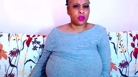 sexyebonylove89 online show from 12.15.25